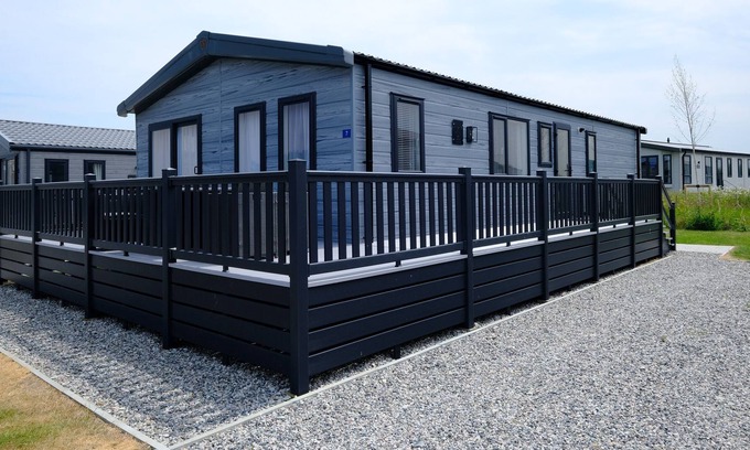 Treator Cabin | ST PETROCS 7, family friendly, luxury holiday cottage in Padstow