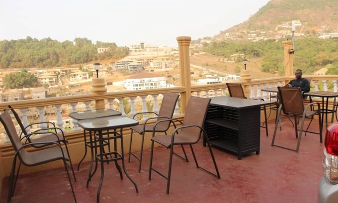 Freetown Hotel | Stafford Lodge