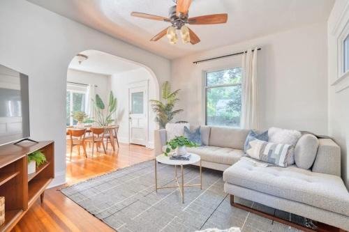 King House | Stay Portland - Cute & Charming Portland Home 91 WalkScore