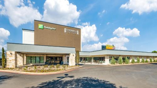 Dallas Hotel | Staybridge Suites Dallas Market Ctr Love Field by IHG