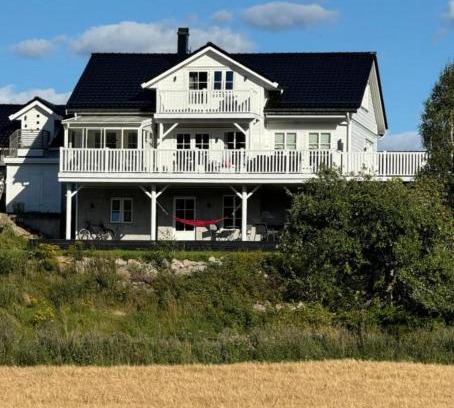 Fredrikstad House | Stort luftig hus i Fredrikstad