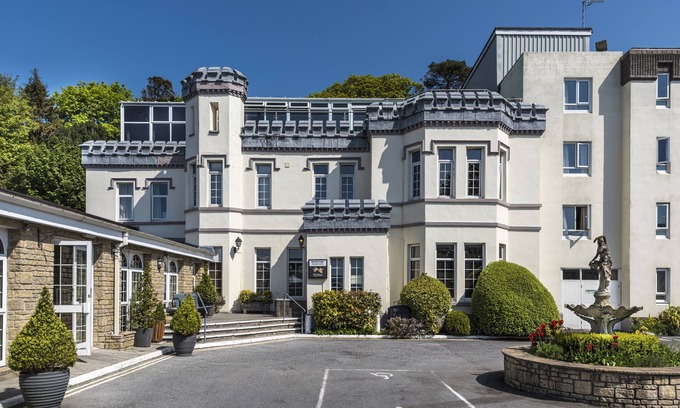 Llanelli Hotel | Stradey Park Hotel