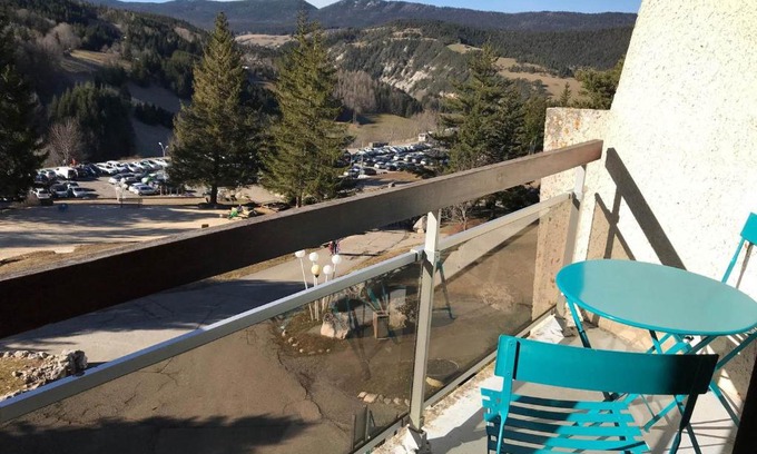 Villard-de-Lans Apartment | Studio cabine à Villard-de-Lans, pour 4 pers, parking gratuit - FR-1-515-139