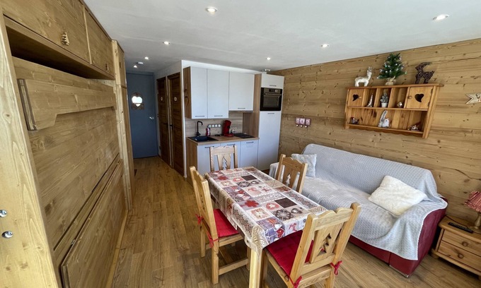 Avoriaz Apartment | Studio furnished tourism 2* center Avoriaz skis to feet 50m children's village