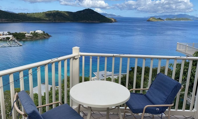 Frydendal Villa | Stunning Ocean Views! Walk To Beaches/Beach Bars/Restaurants