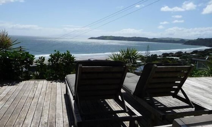 Onetangi House | Stunning Onetangi Waiheke Beach House
