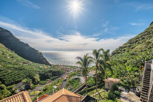 Ponta do Sol House | Stunning view set in nature - Recanto of the sea