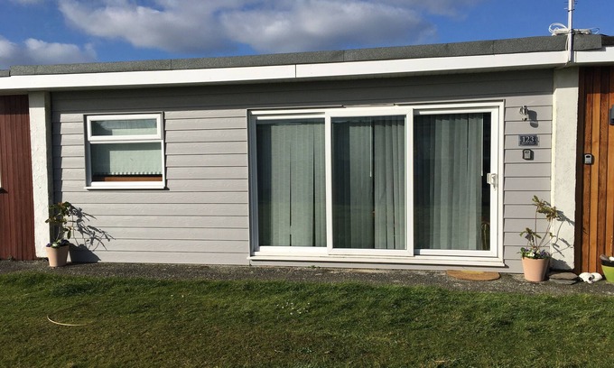 Dartmouth Ski Chalet | Stylish modern dog friendly two bedroom chalet in Dartmouth