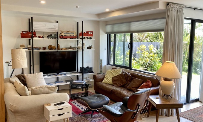 Grey Lynn House | Stylish Townhouse