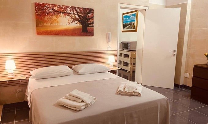 Lecce Historic Center House | Suite Desideria-Suite-Deluxe-Ensuite with Shower-City view