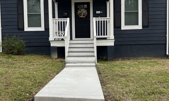 Danville Cottage | Sully’s Place by the park