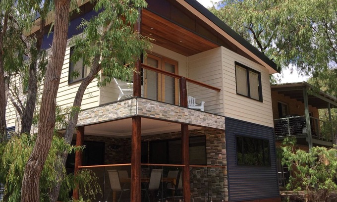 Margaret River Ski Chalet | Sundowners Margaret River