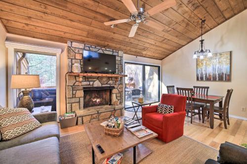 Sapphire House | Sunny Sapphire Townhome with Resort Amenities!
