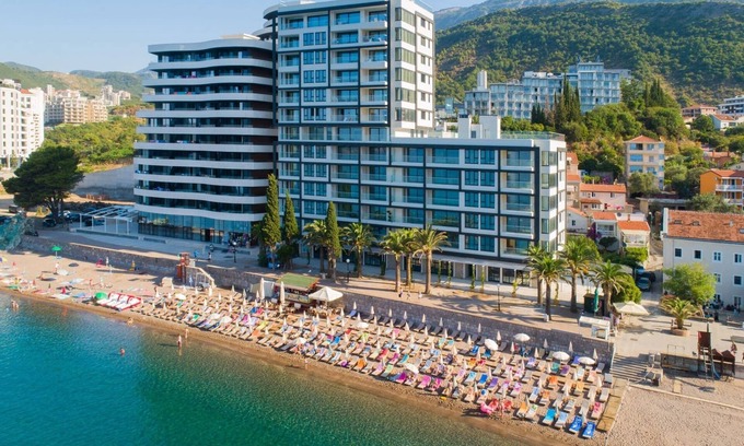 Becici Apartment | Sunraf Luxe Apartments