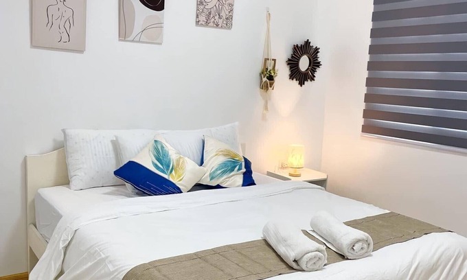 Basdiot Hotel | Sunset Paradise Moaboal