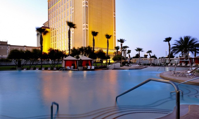 Whitney Ranch Hotel | Sunset Station Hotel & Casino
