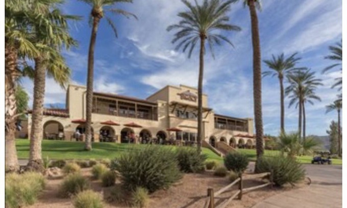 South Mountain Resort | Super Bowl stay, one bedroom, at the golf resort!