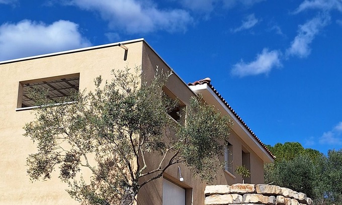 Saint-Ambroix Villa | Superbe Villa Neuve et Belle Piscine au Pied des Cévennes !