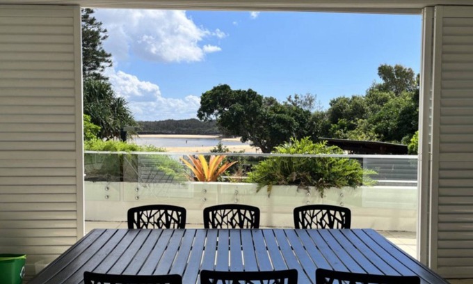 Currimundi Apartment | SURFSIDE ONE UNIT 1 - Located directly opposite Currimundi Lake, you won't find a better spot!