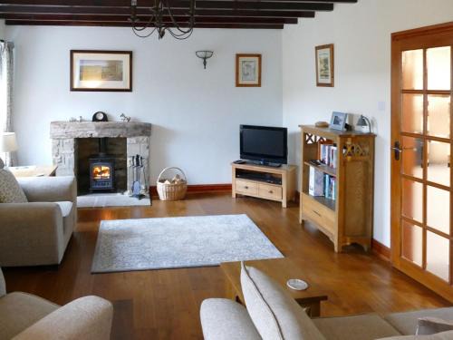 Redmire House | Sweet Pea Cottage