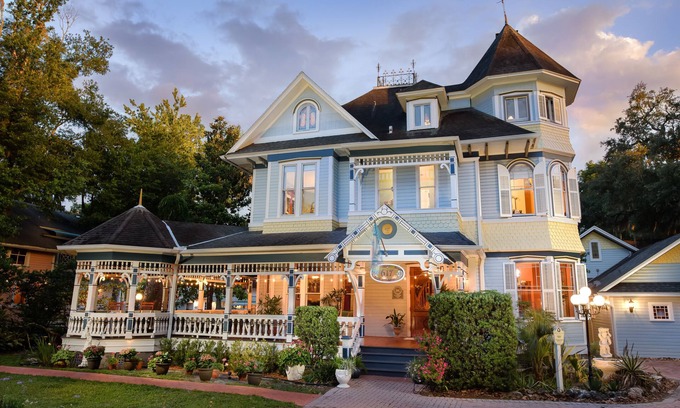Gainesville Bed & Breakfast | Sweetwater Branch Inn