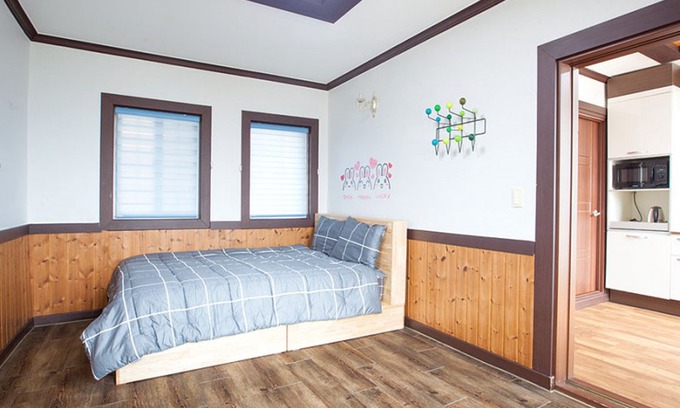 Kkotchi Hotel | Taean (Anmyeondo) Kkotji Lighthouse Pension