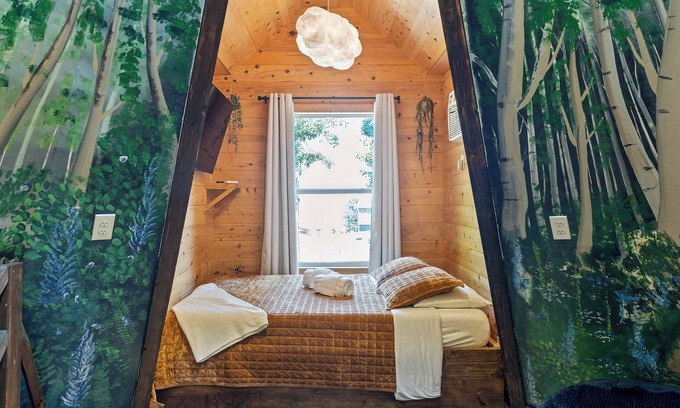 New Hope Cabin | TeePee at Paradise Point with a hot tub, fire pit, & grill!