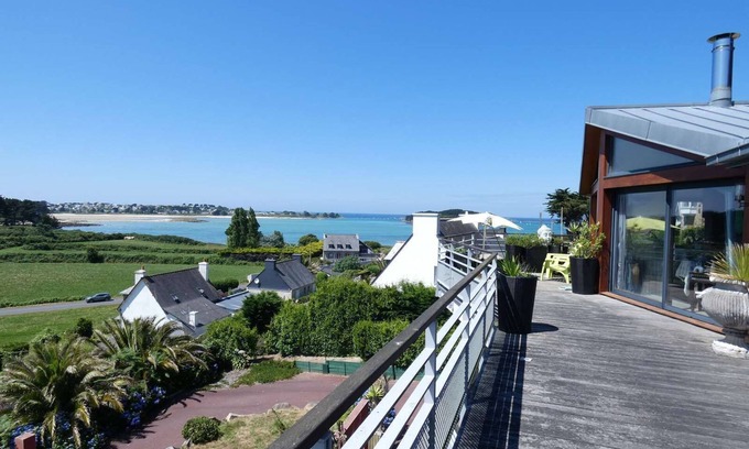 Pleumeur-Bodou Apartment | Terrace apartment PANORAMIC SEA VIEW 8 people 300m from the beach