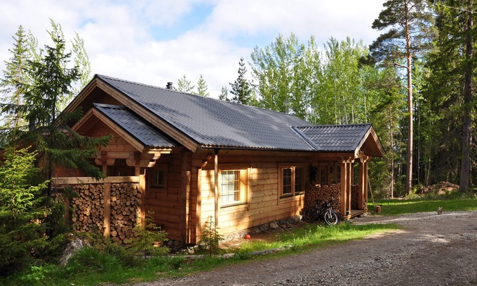 Gallo Cabin | THE BEARLODGE . comfortable, relaxed, and much to explore in nature!