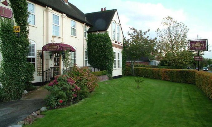 Louth Hotel | The Beaumont Accommodation