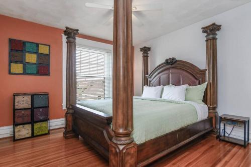 Jefferson City Villa | The Big House