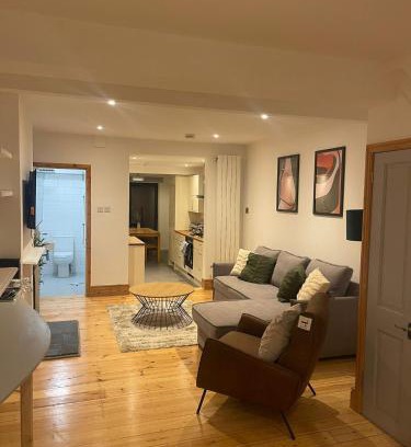 Great Shelford House | The City House by Tas