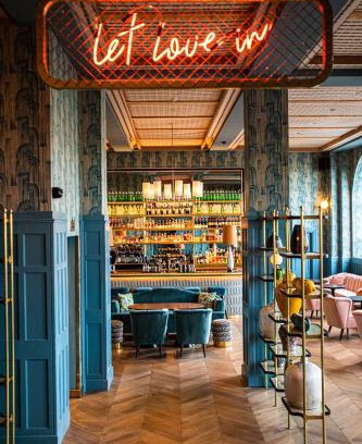 Temple Bar Hotel | The Clarence