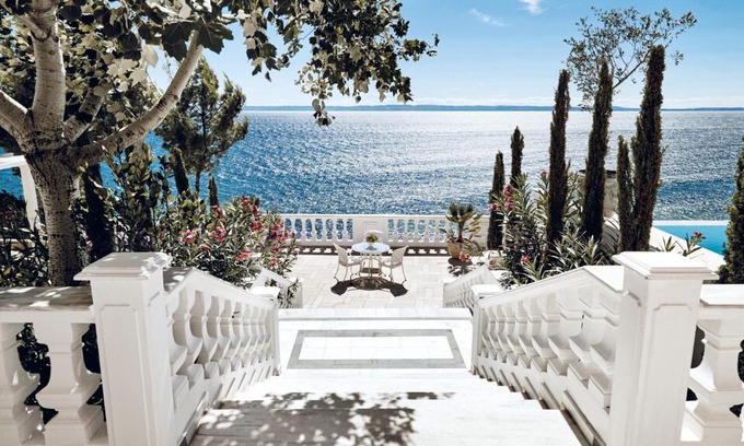 Nikita Resort | The Danai
