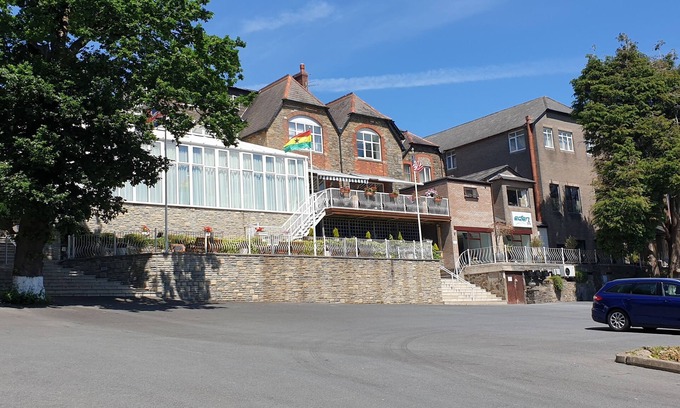 Llanelli Hotel | The Diplomat Hotel and Spa