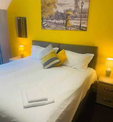 Carmarthen Hotel | The Drovers Arms Hotel