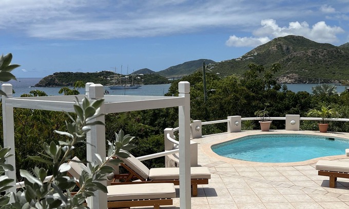 English Harbour Villa | The Garden House, Pigeon Beach, English Harbour. Private pool. Sleeps 2-4