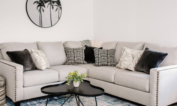 Connors House | * * The Gem * * Beach, Location, Quality & Comfort
