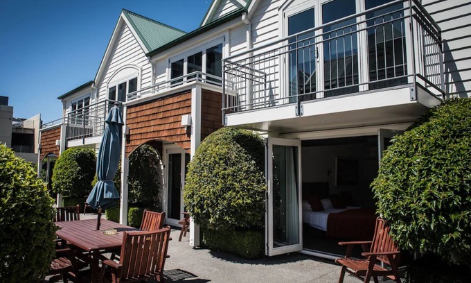 Christchurch City Centre Bed & Breakfast | The Grange Boutique B & B
