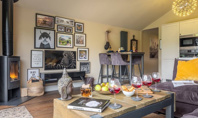 Cranleigh Cottage | The Haybarn has been beautifully renovated and tastefully furnished
