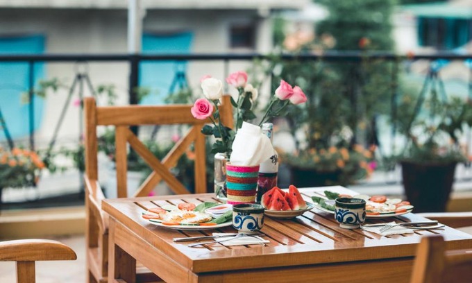 Thuy Xuan Bed & Breakfast | The HillSide Homestay Hue
