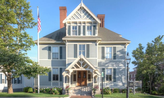 Portsmouth Hotel | The Hotel Portsmouth