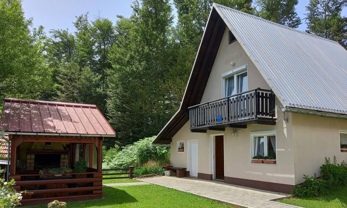 Lokve House | The ideal combination of a nature vacation in the countryside and proximity to the beach.