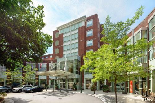 University City Hotel | The Inn at Penn, A Hilton Hotel