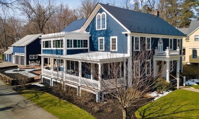 Jefferson Bed & Breakfast | The Inn Crowd Bed and Breakfast