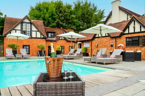 Cookham Dean Hotel | The Inn On The Green
