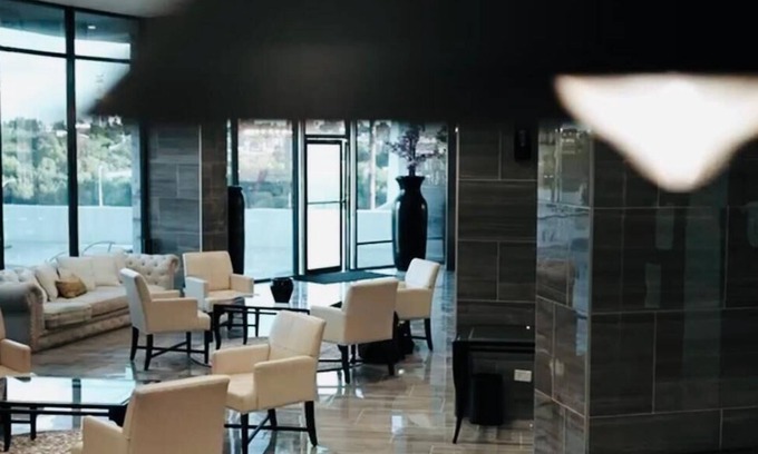 Western Division Hotel | The Landmark Hotel