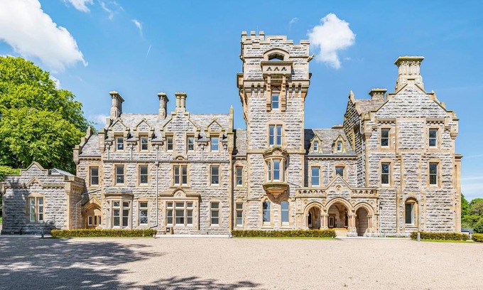 Newland Near Ulverston Apartment | The Margaret Suite Stone Cross Mansion