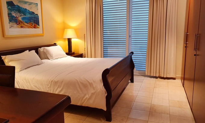 Victoria and Alfred Waterfront Condo | The Marina - V & A Waterfront