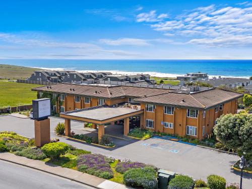 San Simeon Hotel | The Morgan Hotel San Simeon